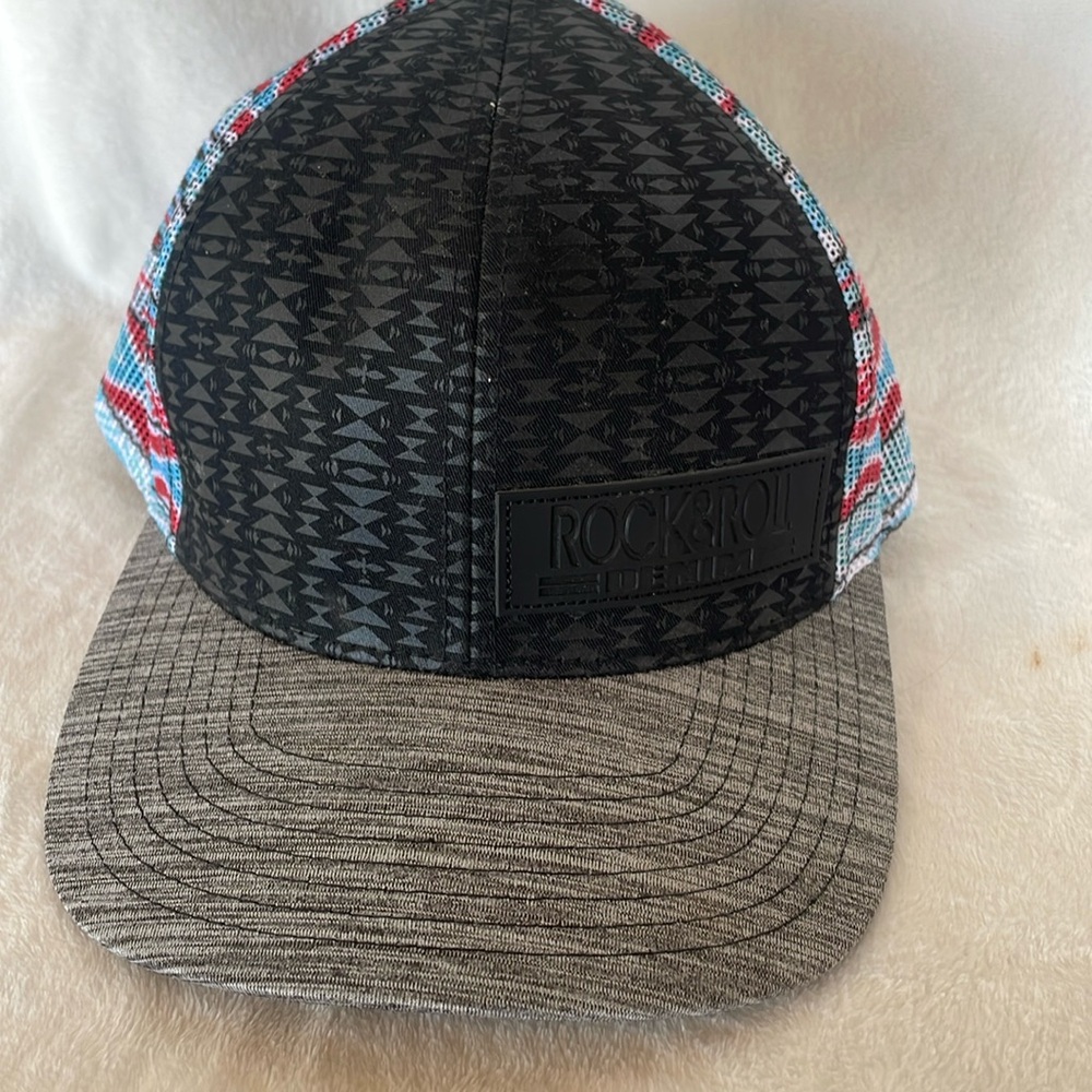 Rock and roll baseballl cap Aztec design